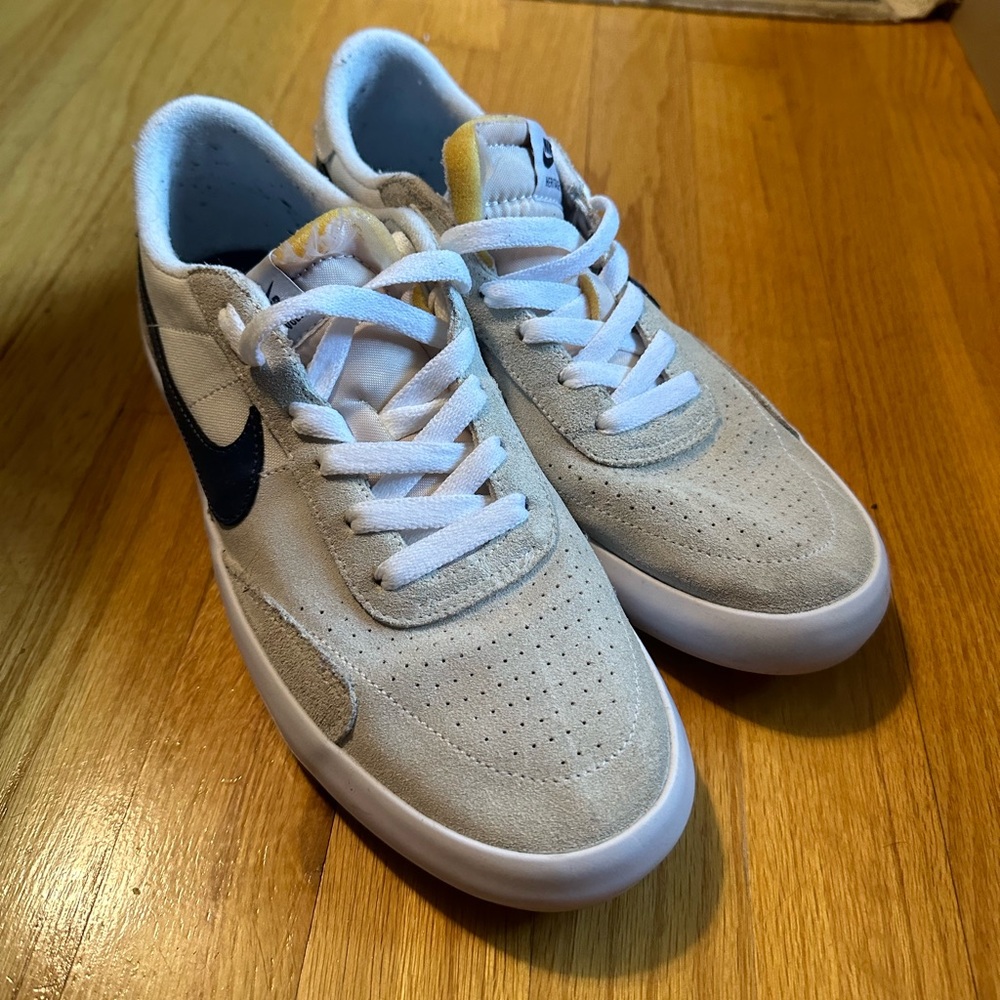 Men’s Nike Sneakers